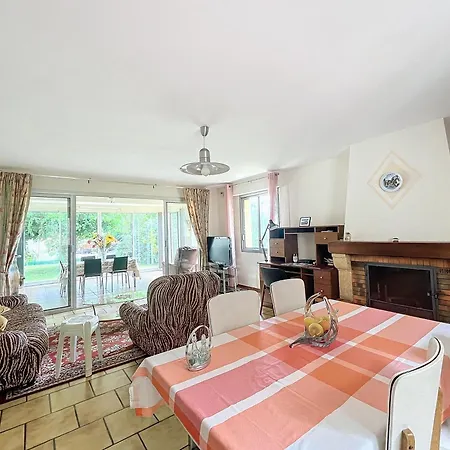 Apartmán Maison Calme Avec Jardin & Barbecue *
